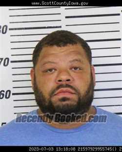 Mugshot of MARK ANTHONY WILLIAMS booked in Scott County, Iowa on March 28, 2026