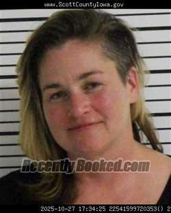 Mugshot of SHAWNA DIANE SCHONAUER