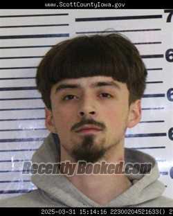 Mugshot of NOLAN RB KRAKLIOW booked in Scott County, Iowa on May 2, 2026