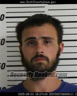 Mugshot of AUSTIN BRADLEY CARSON