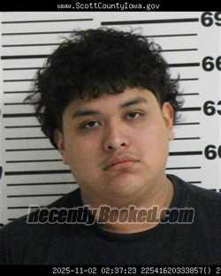 Mugshot of JORGE LUIS PEREZ booked in Scott County, Iowa on May 9, 2026