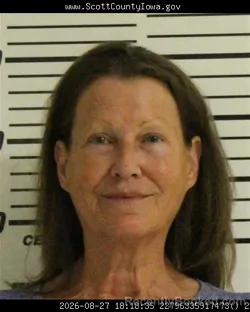 Mugshot of Amanda Gay Thomas booked in Scott County, Iowa on August 27, 2026