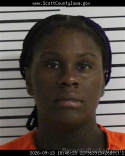Mugshot of Keshyia Monae Spencer booked in Scott County, Iowa on September 13, 2026
