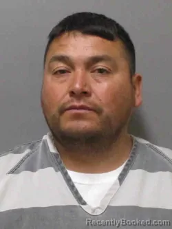 Mugshot of FIDEL HERNANDEZ-TREJO booked in Sioux County, Iowa on April 17, 2026