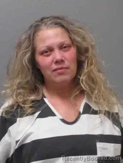 Mugshot of LISA JO NAFZIGER booked in Sioux County, Iowa on March 20, 2026