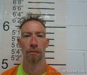 Mugshot of ROBIN CHRISTOPHER OLIGMUELLER booked in Warren County, Iowa on May 14, 2026