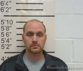 Mugshot of SAMUEL JOSEPH PETERSEN