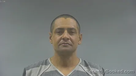 Mugshot of JAIRO NOE MONCADA PAGOAGA booked in Washington County, Iowa on April 4, 2026