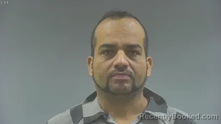 Mugshot of DEYBI DANILO CARRILLO GONZALEZ booked in Washington County, Iowa on March 23, 2026