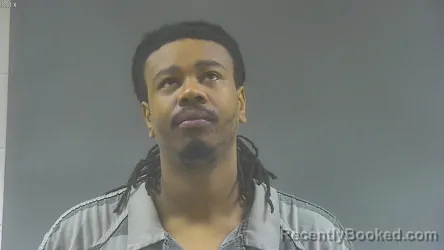 Mugshot of DEVIOIN RESHAWN SANDERS booked in Washington County, Iowa on April 24, 2026