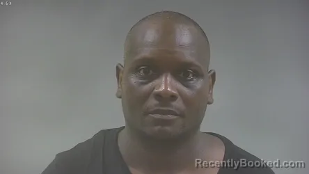 Mugshot of Le Var Hamilton Pitts booked in Washington County, Iowa on August 14, 2026