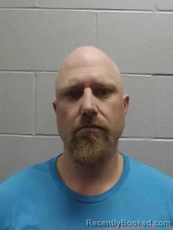 Mugshot of DUSTIN EDWARD FICKES