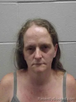 Mugshot of JENNA LAREE MITCHELL booked in Wayne County, Iowa on June 22, 2026