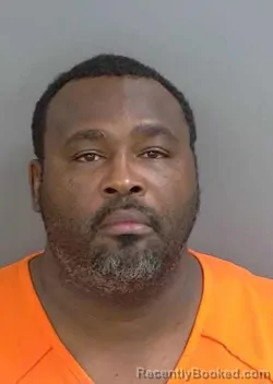 Mugshot of MEENYUS DECENTHA MILLER