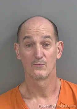 Mugshot of CIRO ANDRES CRESPO booked in Collier County, Florida on April 4, 2026