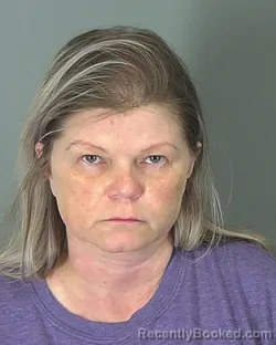 Mugshot of AMANDA SNOW