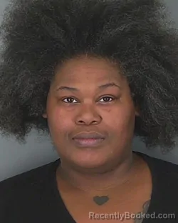 Mugshot of CATARRA WOODS