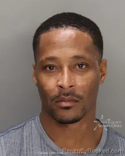 Mugshot of Jerrmarium Lee Gray