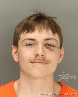 Mugshot of Johnathan Razutis