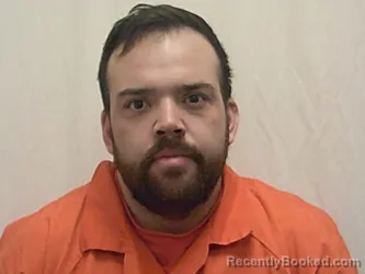 Mugshot of CHASE ANTHONY FERNANDEZ