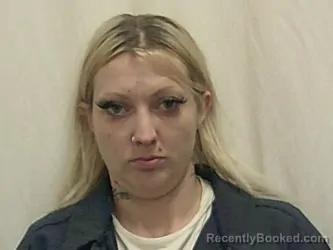 Mugshot of SHAYNA LEE SCHNAKENBURG