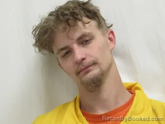 Mugshot of BENJAMIN RAY BELLE