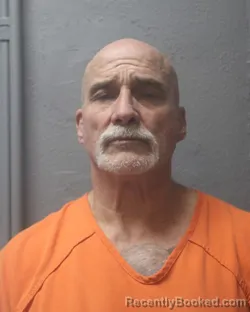 Mugshot of GEORGE THOMAS LOVELL