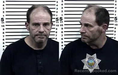 Mugshot of MATTHEW LYNN CLEMENTS