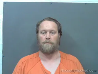 Mugshot of SKYLAR W GARNER