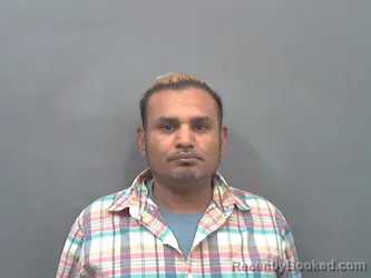 Mugshot of RODOLFO M URRABAZO