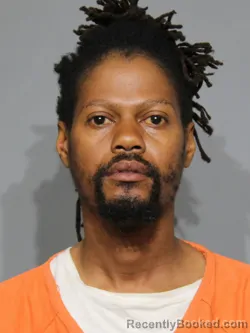 Mugshot of Lavwazka Lanierus Williams