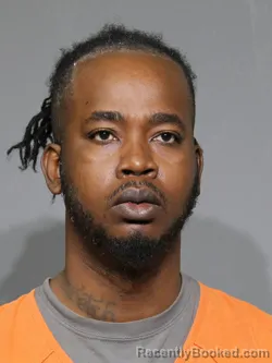 Mugshot of Adrian Donell Strong