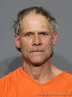 Mugshot of Robert Edward Outen