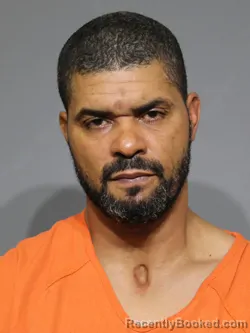 Mugshot of Lon Thomassin