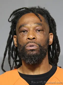 Mugshot of Darrish Dewayne Woods