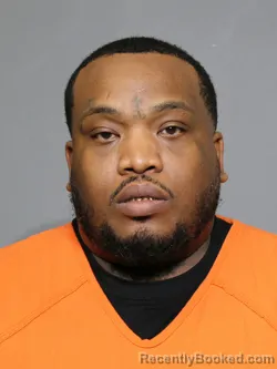 Mugshot of Swa'Dray Antonio Mackey