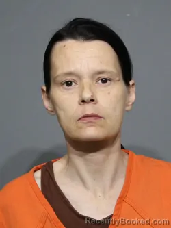 Mugshot of Elizabeth Ann Saunders