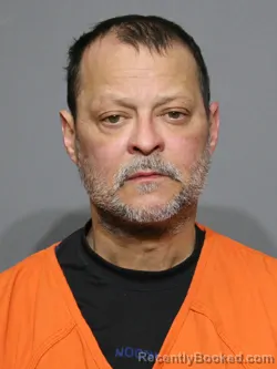 Mugshot of Robert Alvarez