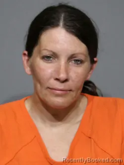Mugshot of Courtney Michelle Breeze