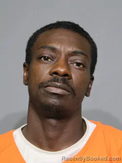 Mugshot of Almonzo Lamont Thames booked in York County, South Carolina on April 22, 2026