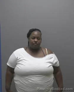 Mugshot of Roxanne Tasheka Pettiford booked in Alamance County, North Carolina on August 26, 2026