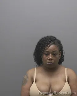 Mugshot of RASHEDALT ANTOINETTE LEATH booked in Alamance County, North Carolina on May 10, 2026