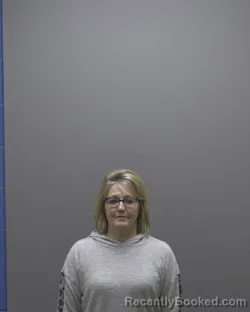 Mugshot of KIMBERLY DEANNE ISLEY