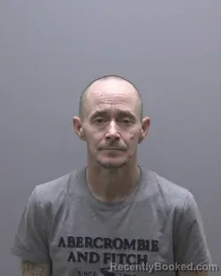 Mugshot of CHRISTOPHER ROBIN MIXON