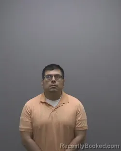 Mugshot of YOVANI LOPEZ