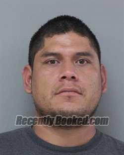 Mugshot of GUSTAVO CRUZ ARRAZATE