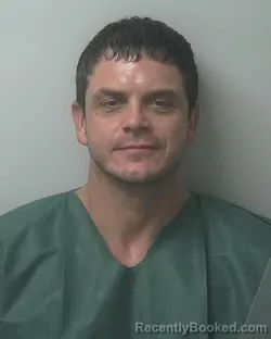 Mugshot of DANIEL CHRISTOPHER LOVETT