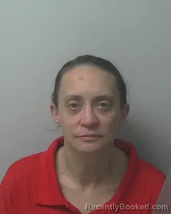 Mugshot of KANDICE MARIE WALLACE booked in Beaufort County, North Carolina on May 6, 2026