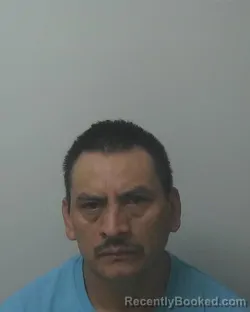 Mugshot of CARLOS RAMIREZ-HERNANDEZ