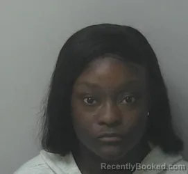 Mugshot of TYICSHA NIARRA SHARLEN DEANS booked in Beaufort County, North Carolina on June 9, 2026